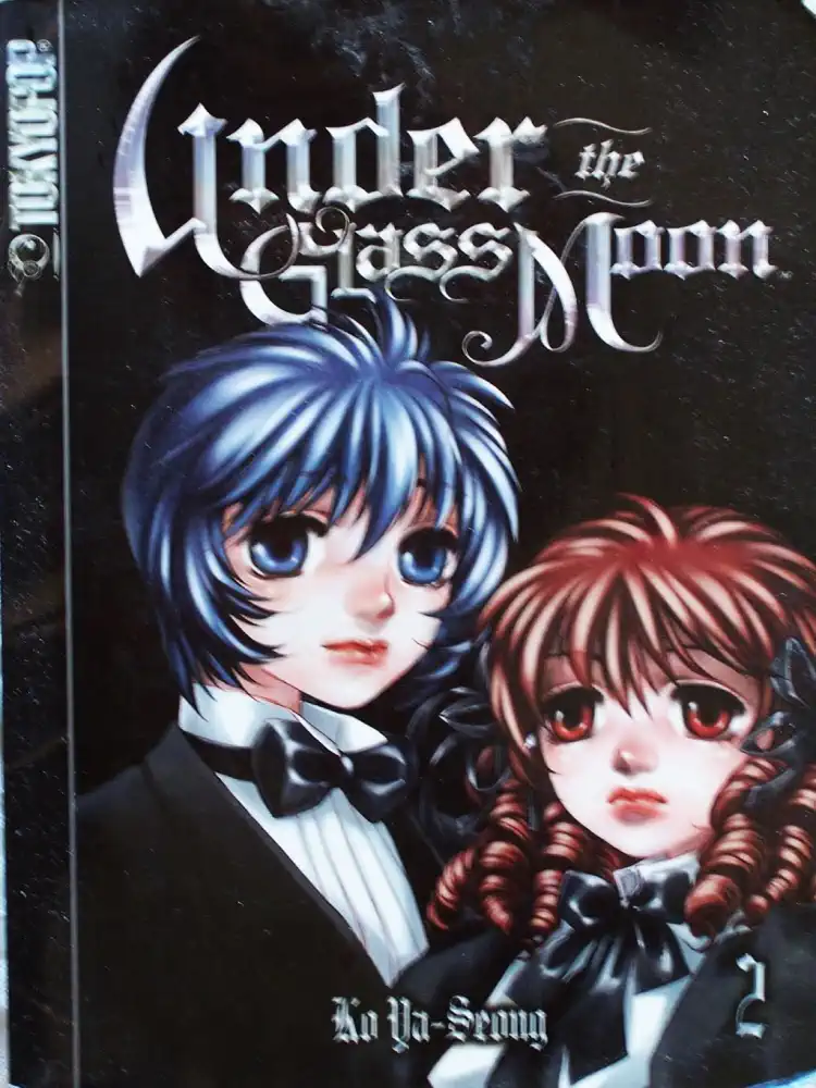 9781591822417 Under The Glass Moon Volume 02